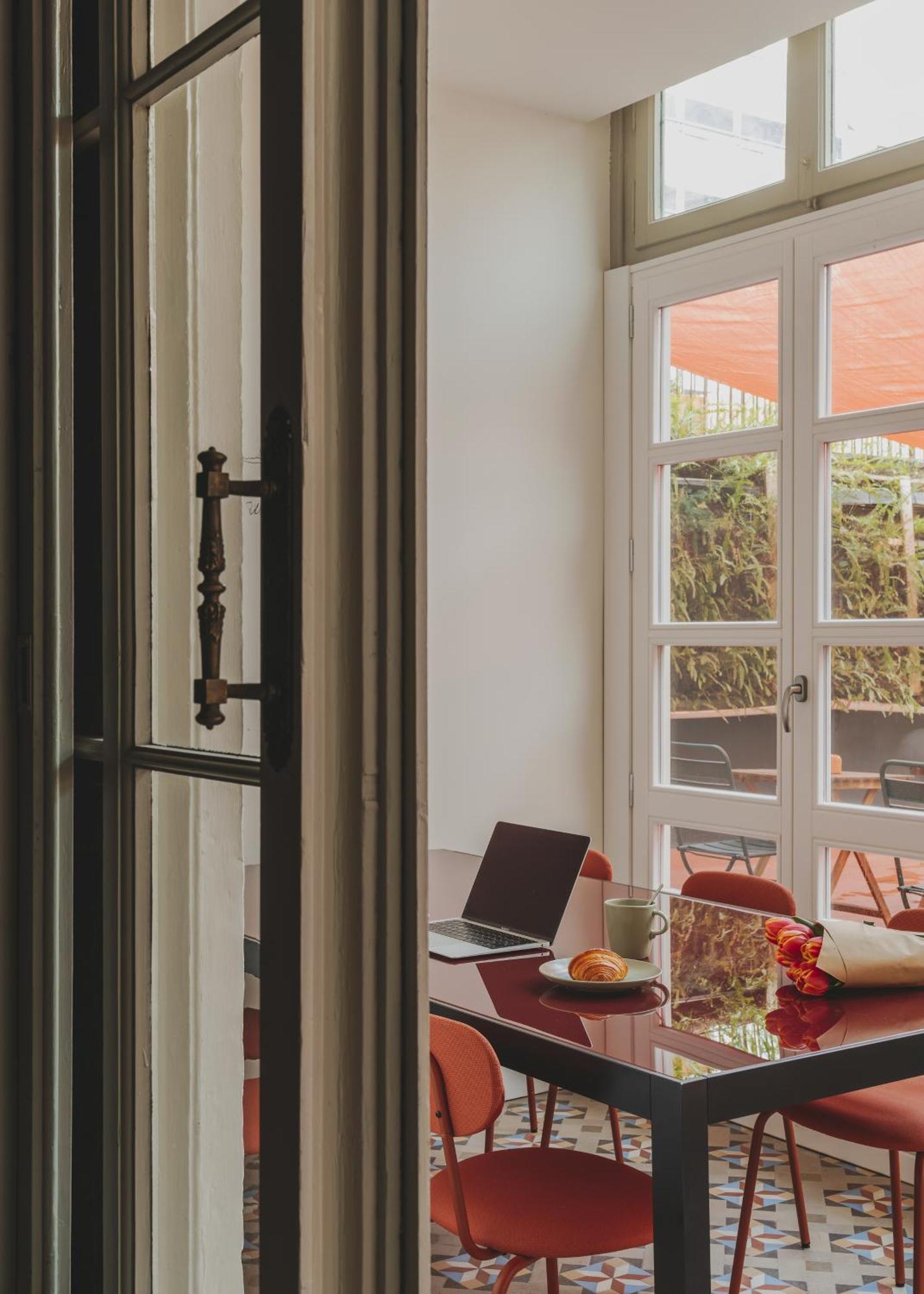 Piulet Hostel บาร์เซโลนา ภายนอก รูปภาพ
