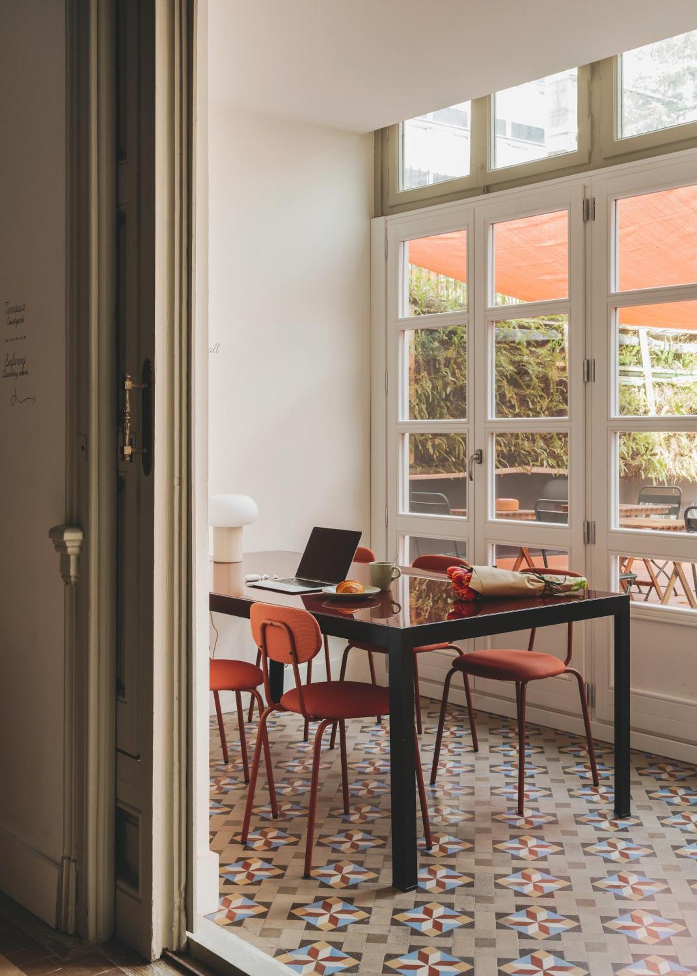 Piulet Hostel บาร์เซโลนา ภายนอก รูปภาพ