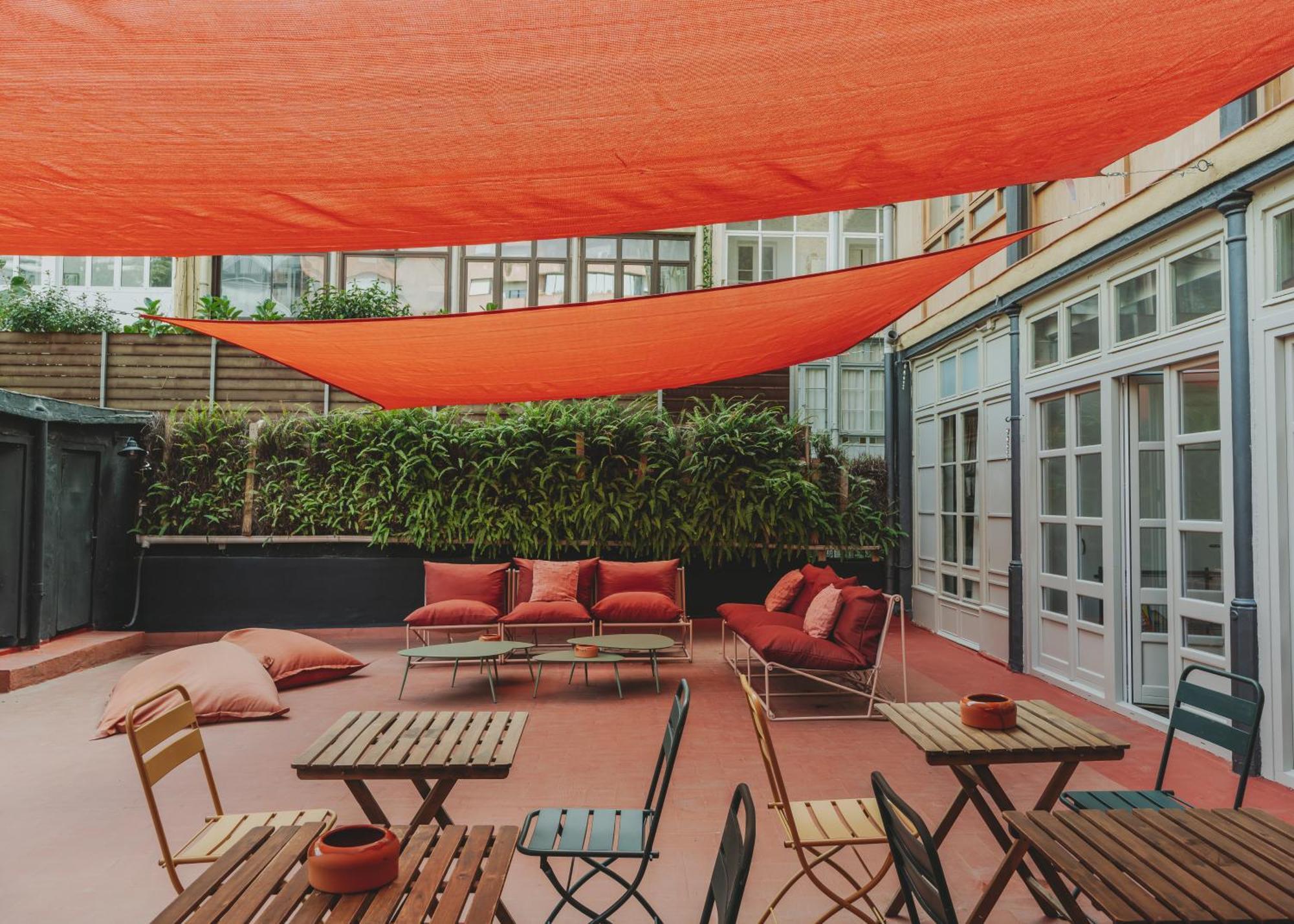 Piulet Hostel บาร์เซโลนา ภายนอก รูปภาพ